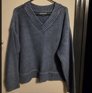 Ameican Eagle Overiszed Sweater Small